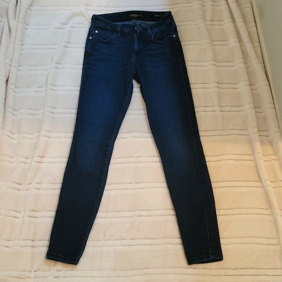 Guess Skinny Jeans - Picture 2 of 5
